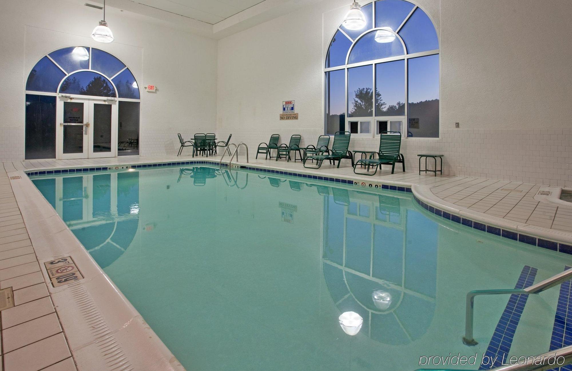 Country Inn & Suites By Radisson, Somerset, Ky Екстериор снимка